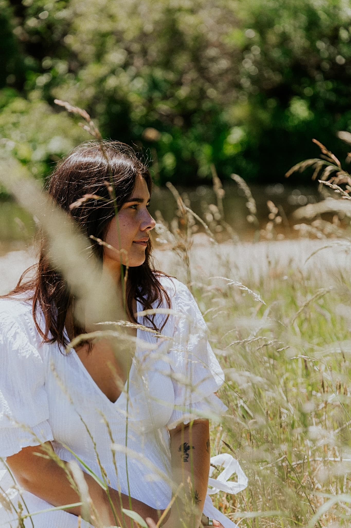 Descriptive background image